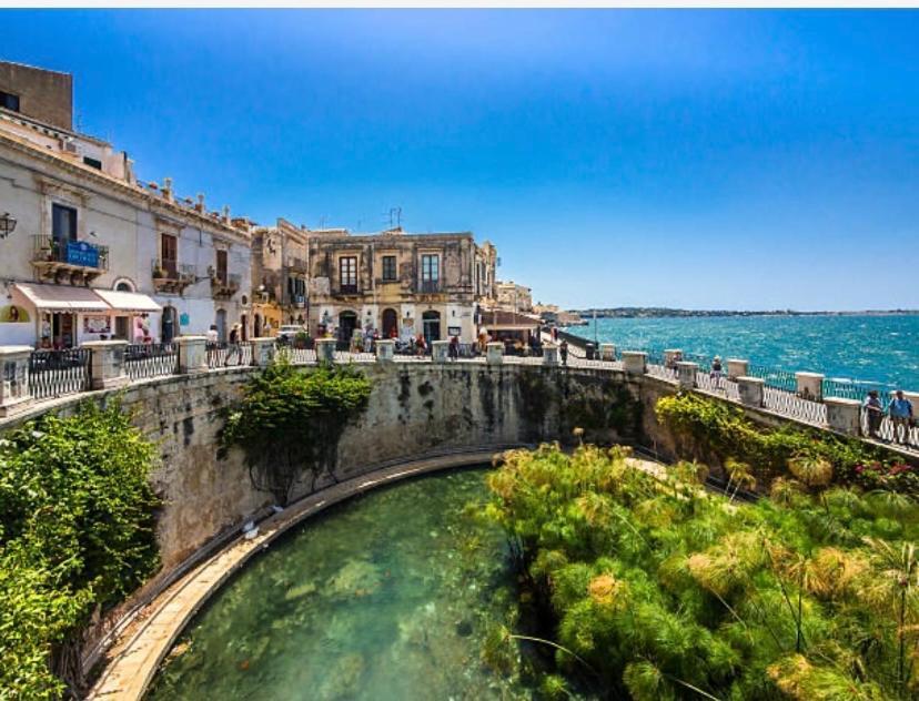 Appartamento Delizia House Ortigia,Centro Citta, Vicino Al Mare Syracuse Esterno foto