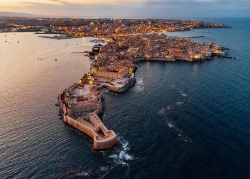 Appartamento Delizia House Ortigia,Centro Citta, Vicino Al Mare Syracuse Esterno foto