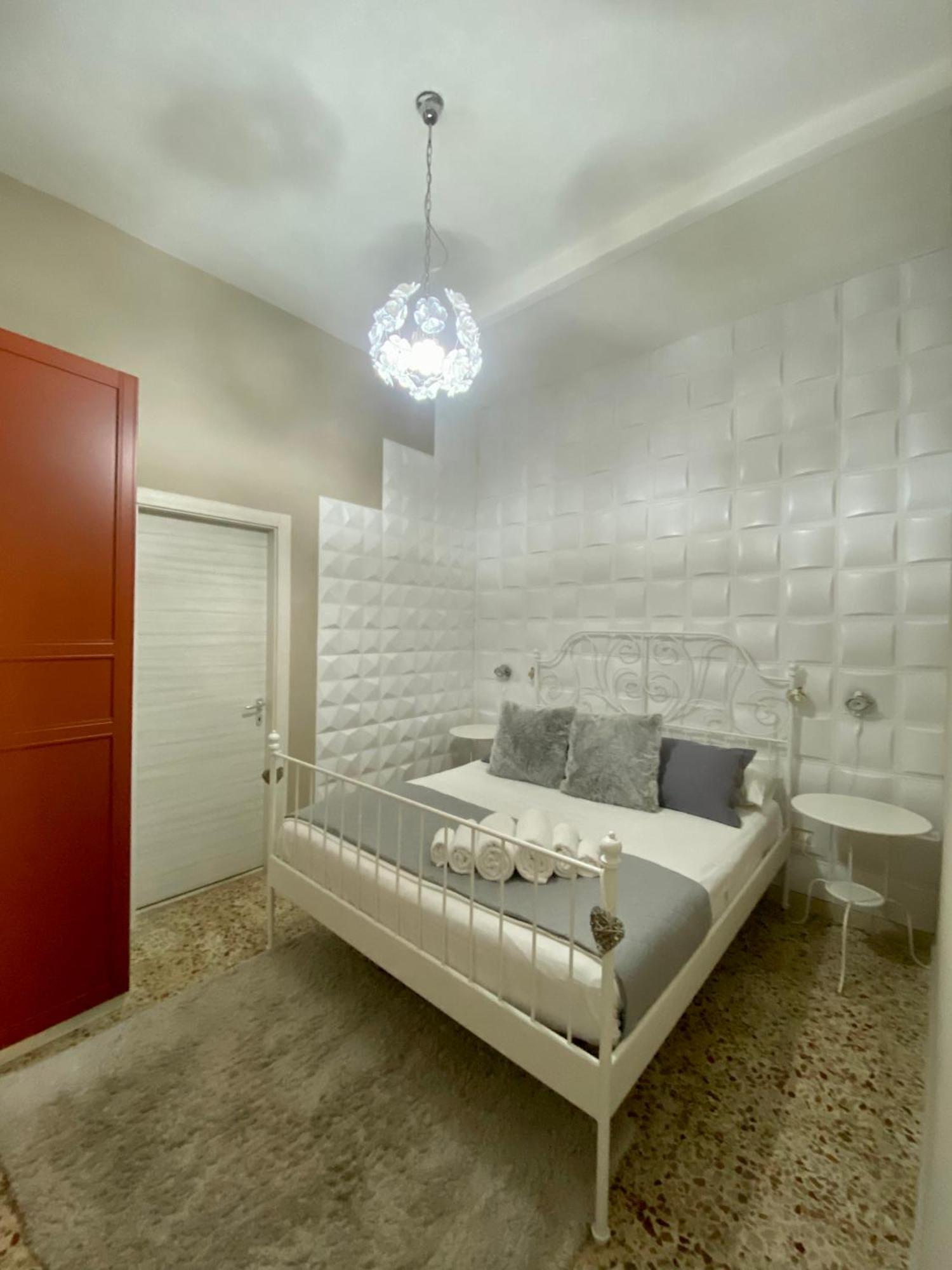 Appartamento Delizia House Ortigia,Centro Citta, Vicino Al Mare Syracuse Esterno foto